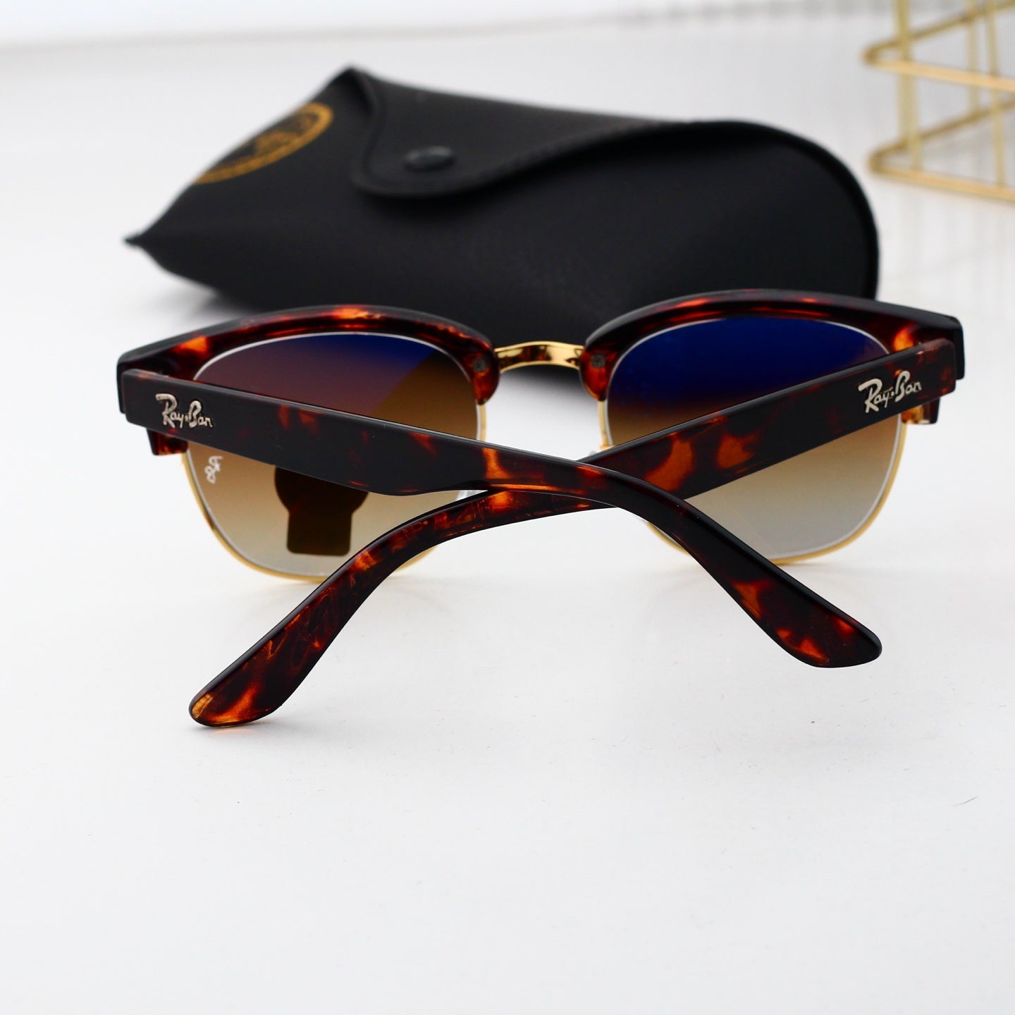 Sunglasses/model:0504