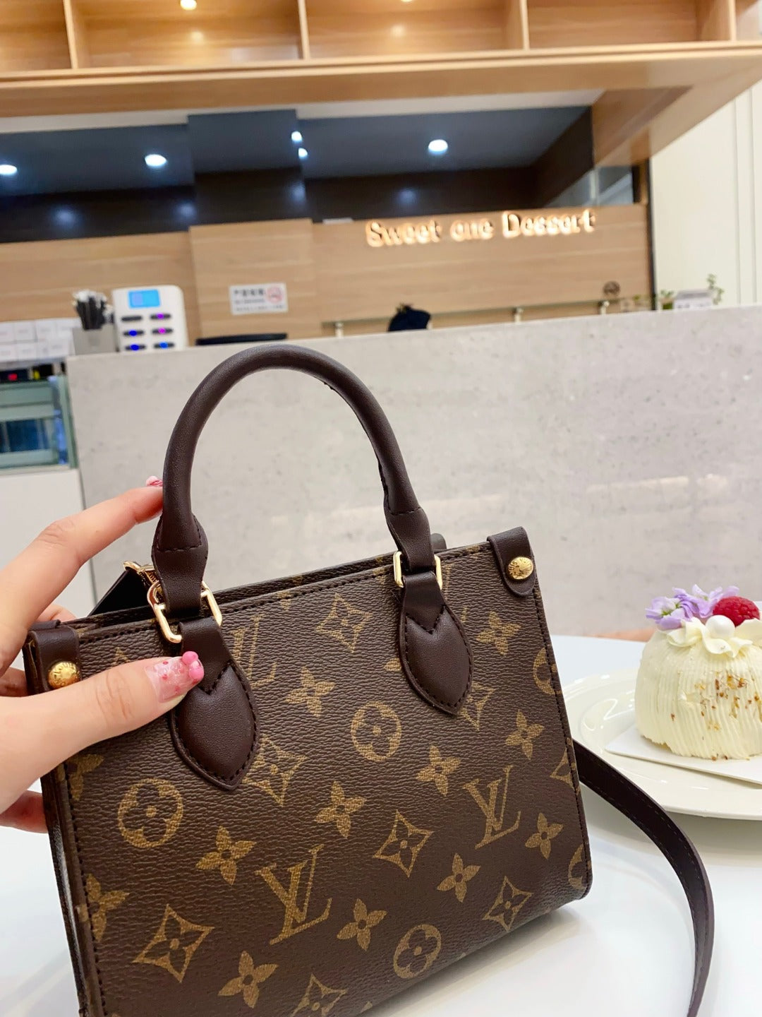 bag  /Quality: 3A