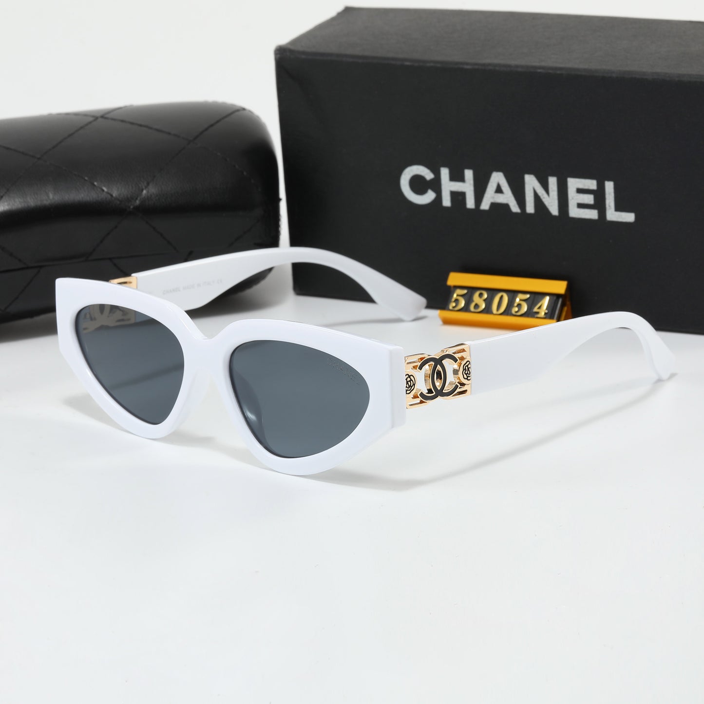 sunglasses /Lens: UV400 /Model:58054